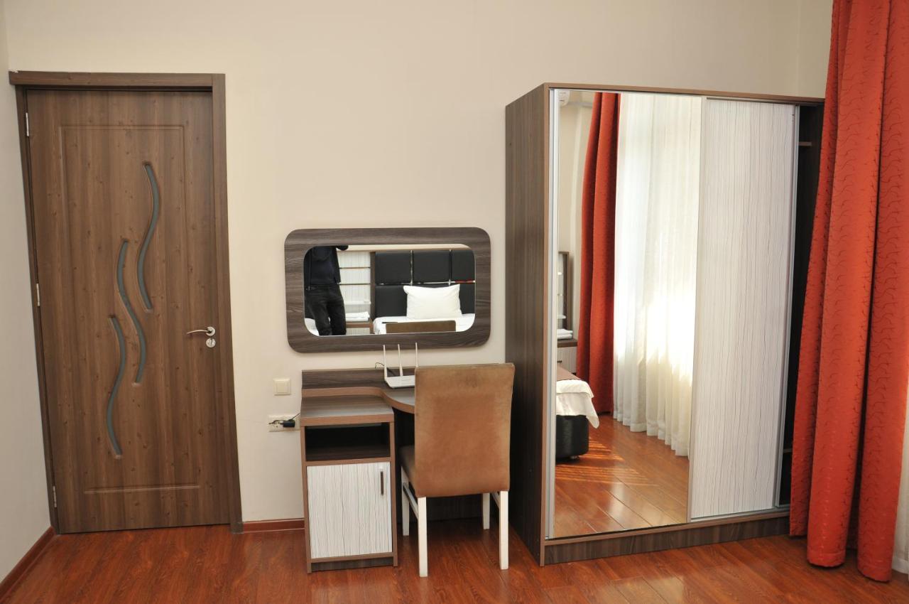 Apartments Residence Batumi Eksteriør bilde